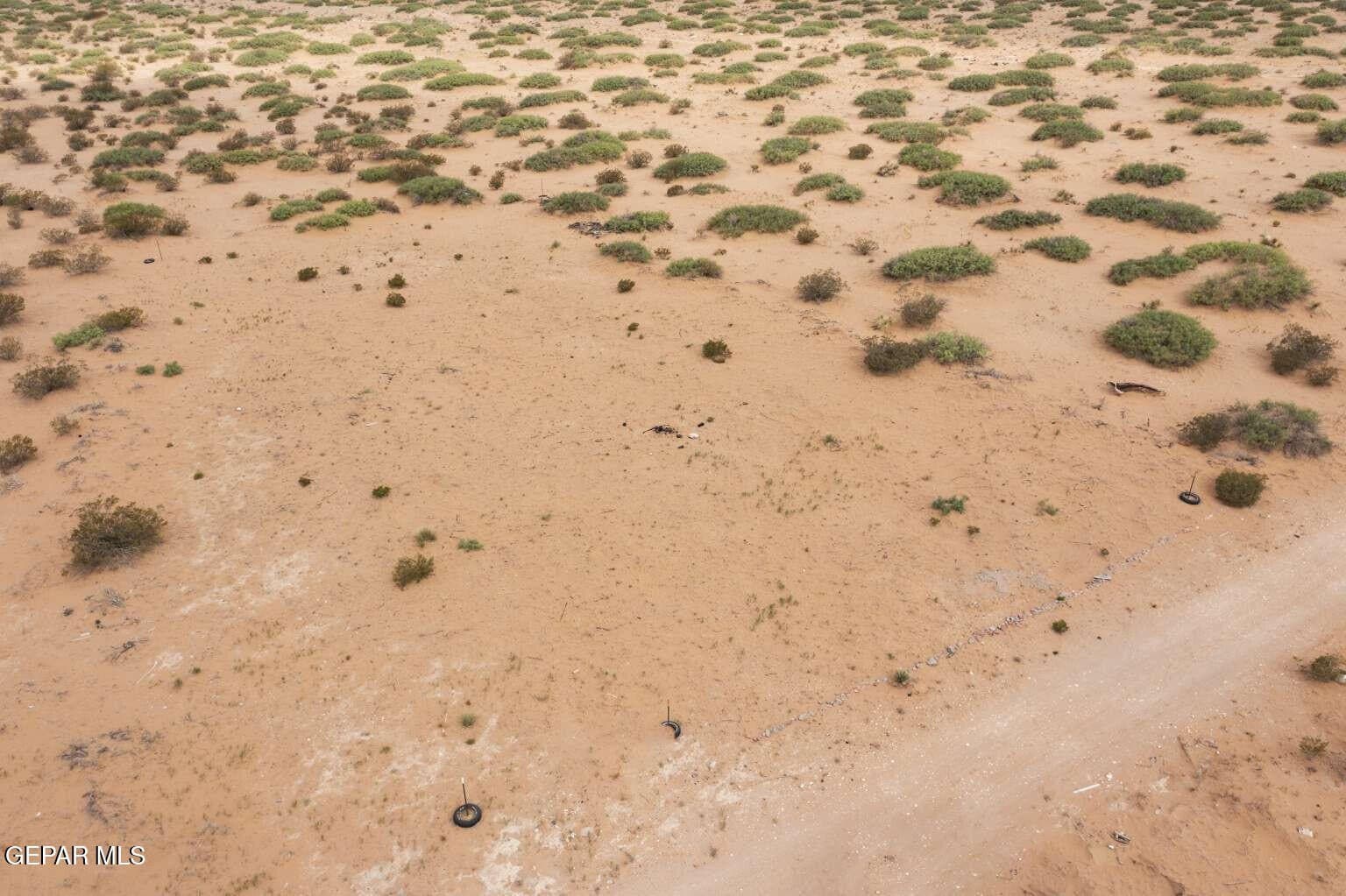 0.5 acres in El Paso County - photo 11