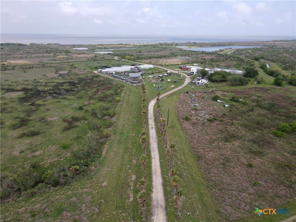 265.13 acres in Refugio County - photo 10