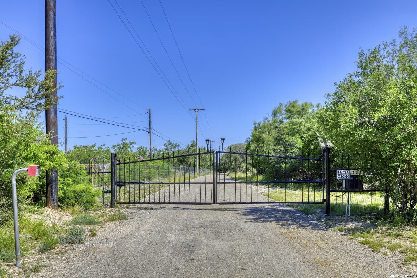 18.56 acres in Uvalde County gallery image 3