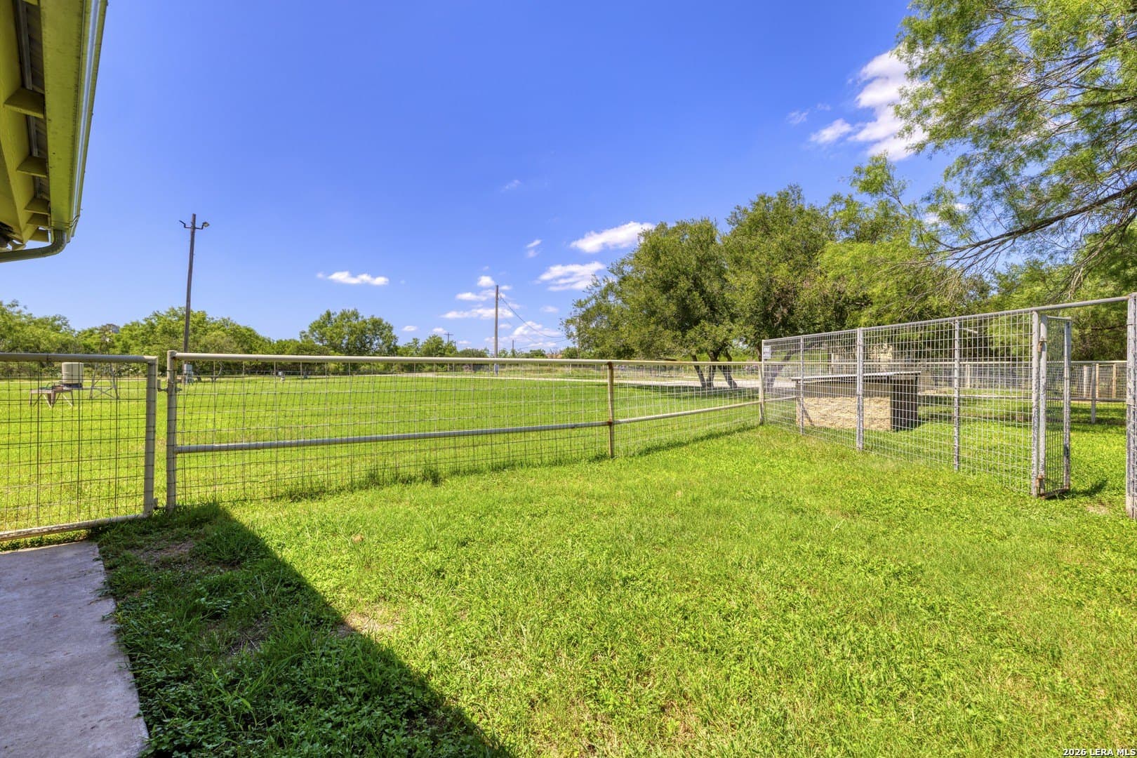 18.56 acres in Uvalde County - photo 20