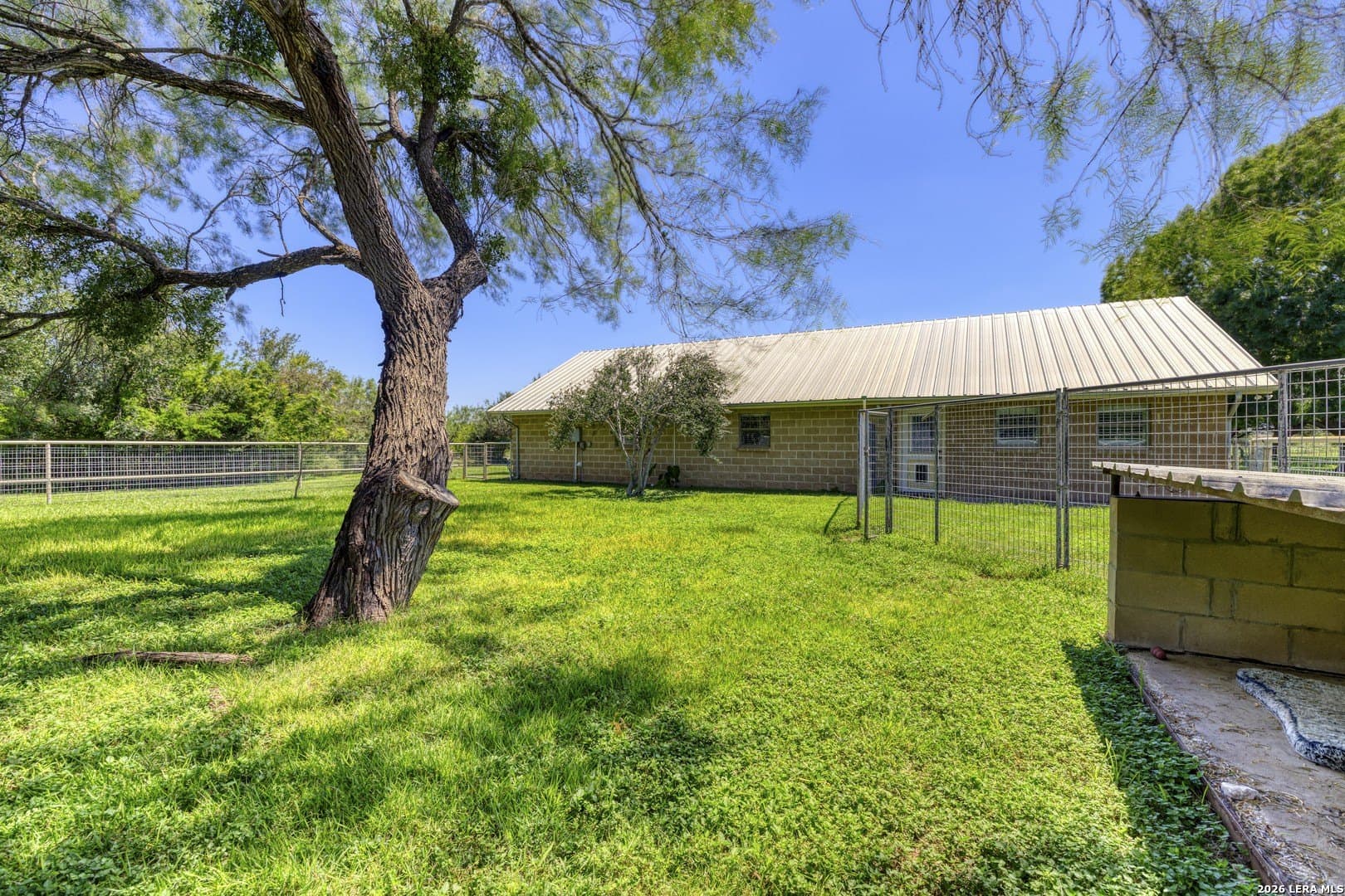 18.56 acres in Uvalde County - photo 19