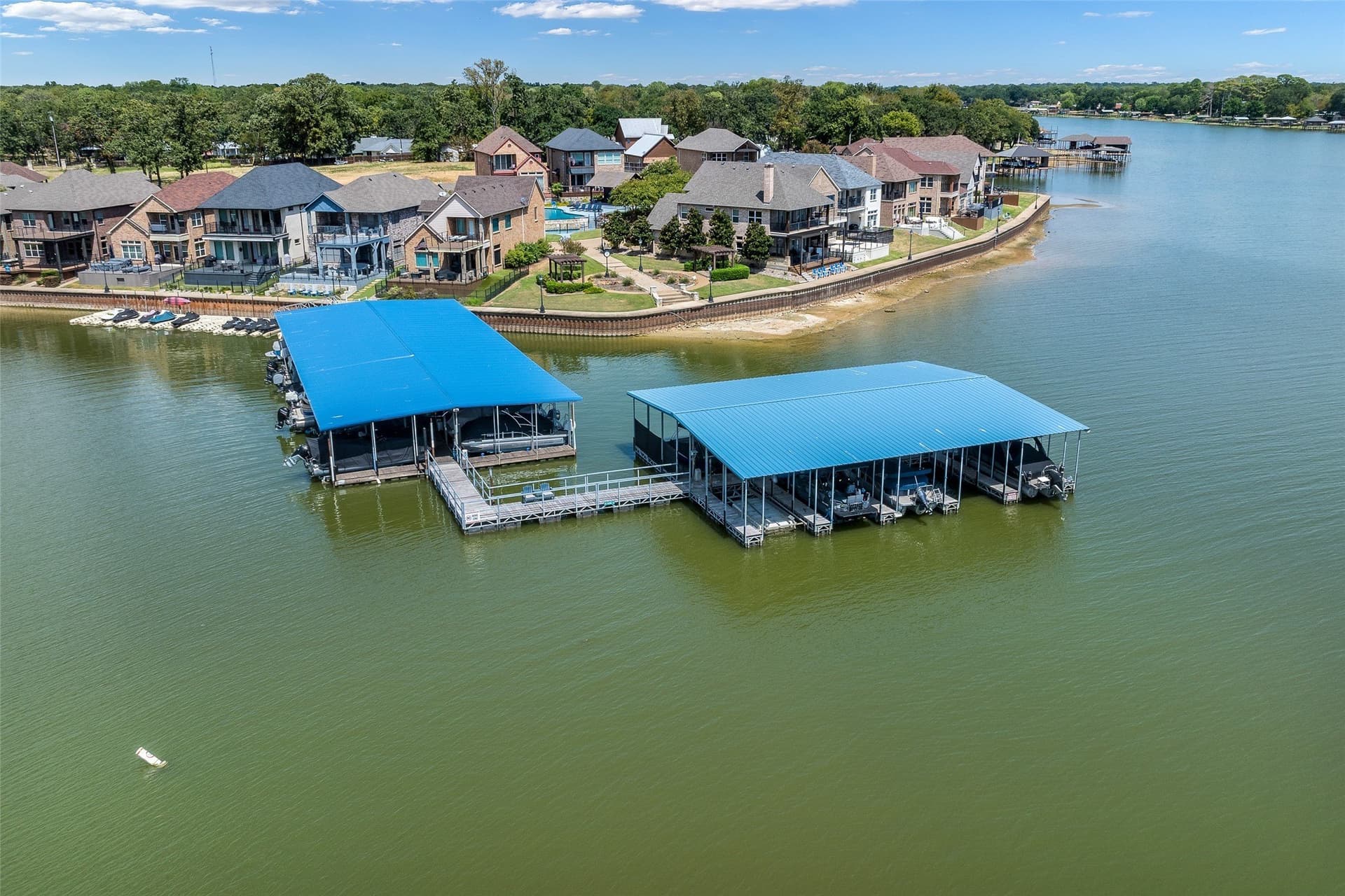 0.09 acres in Henderson County - photo 9