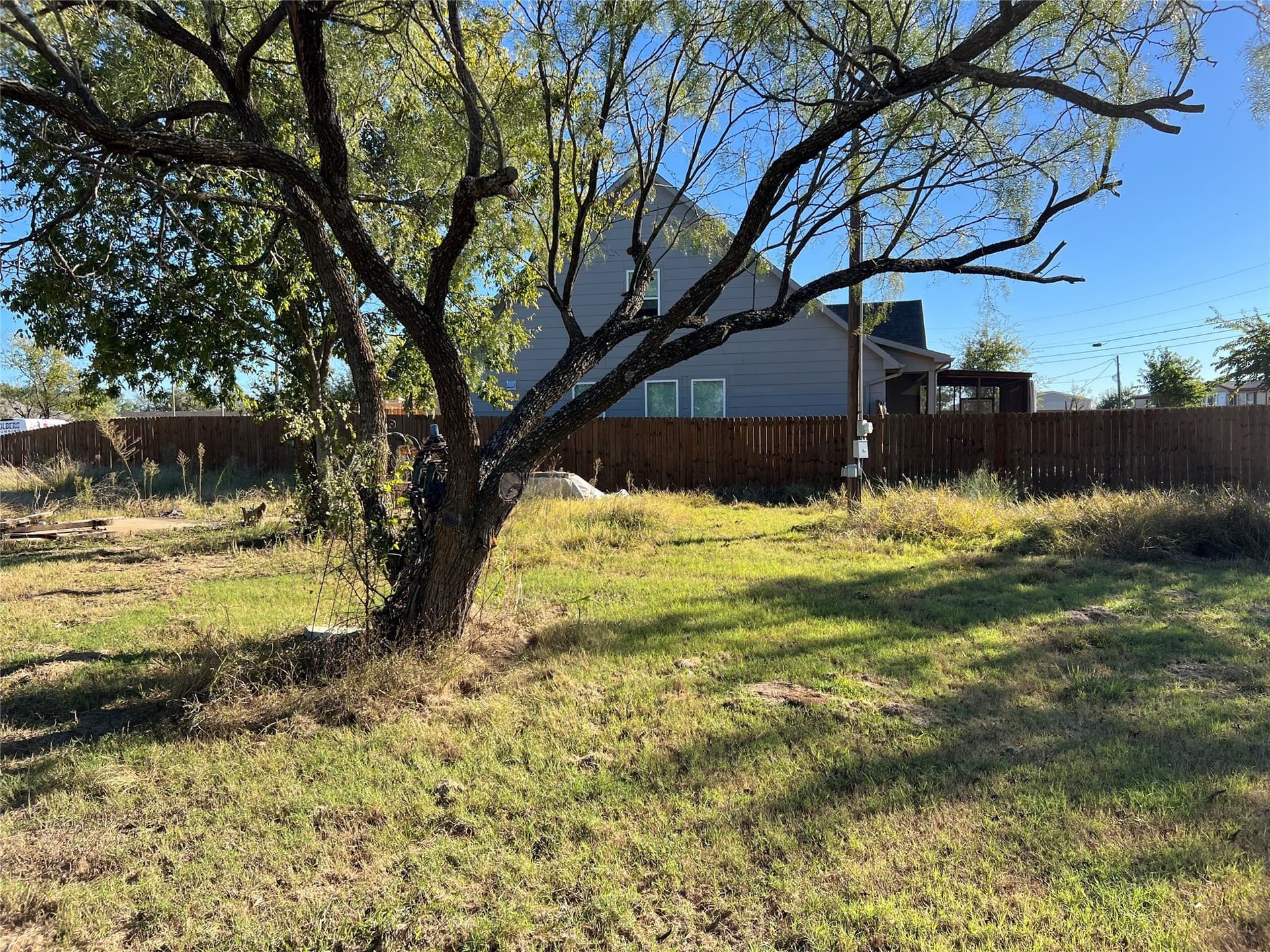 0.48 acres in Hood County - photo 2