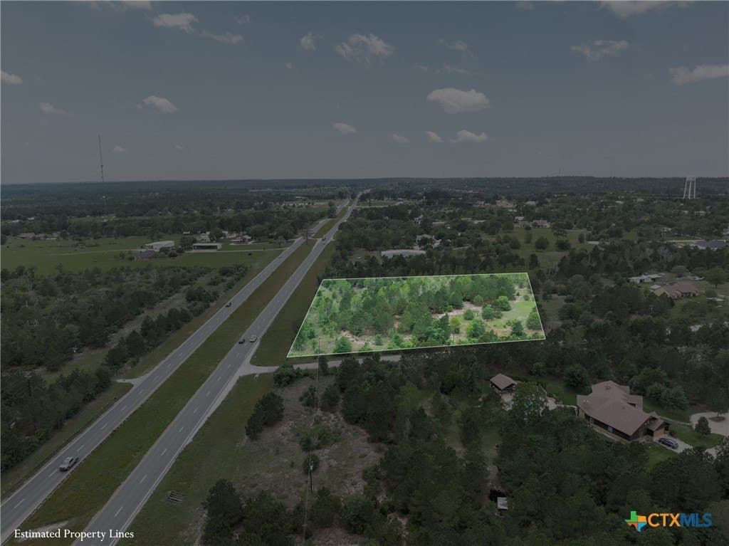 1.5 acres in Bastrop County