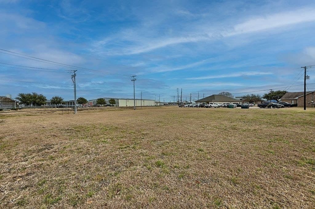 0.7 acres in Washington County gallery image 2