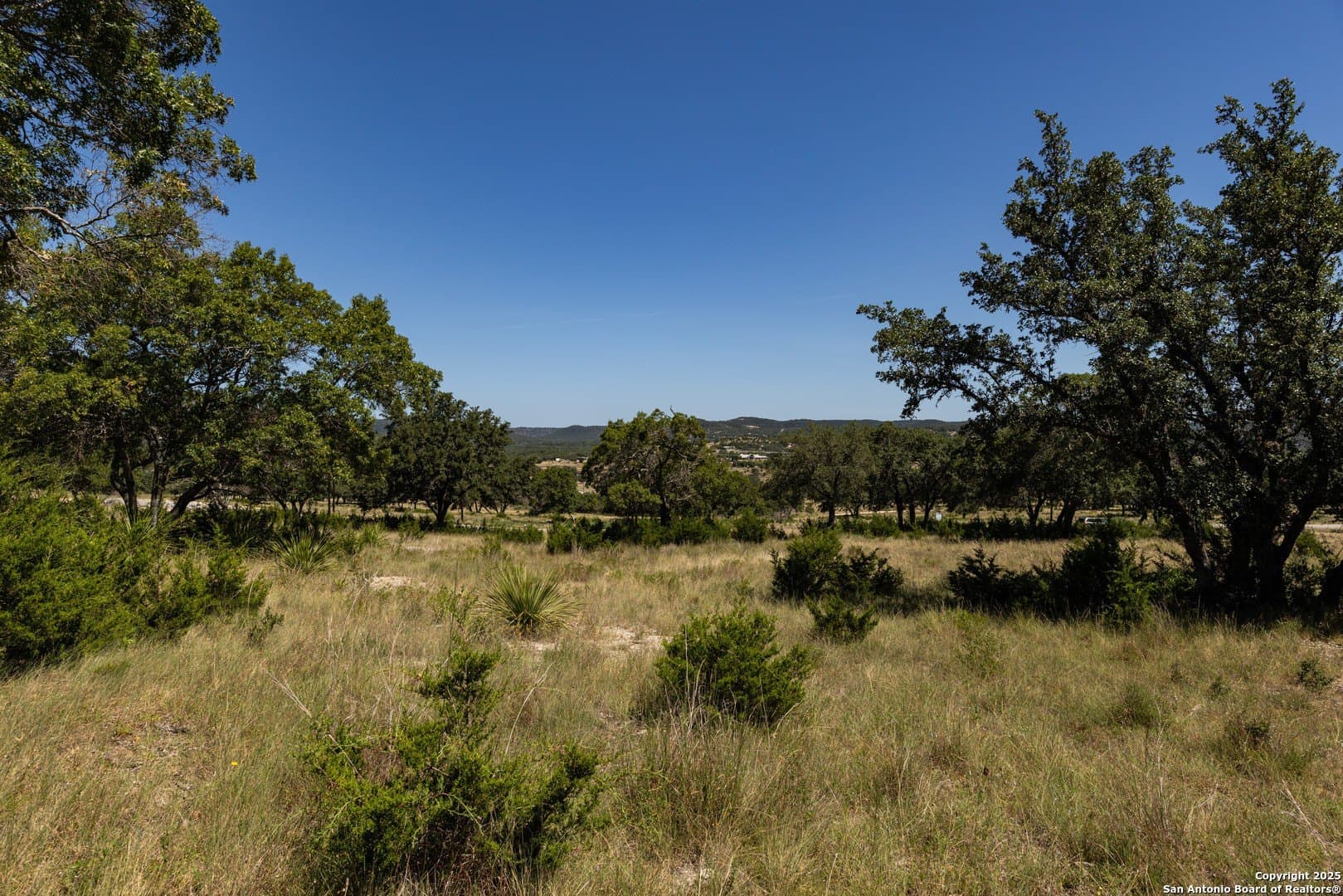 5 acres in Bandera County - photo 54