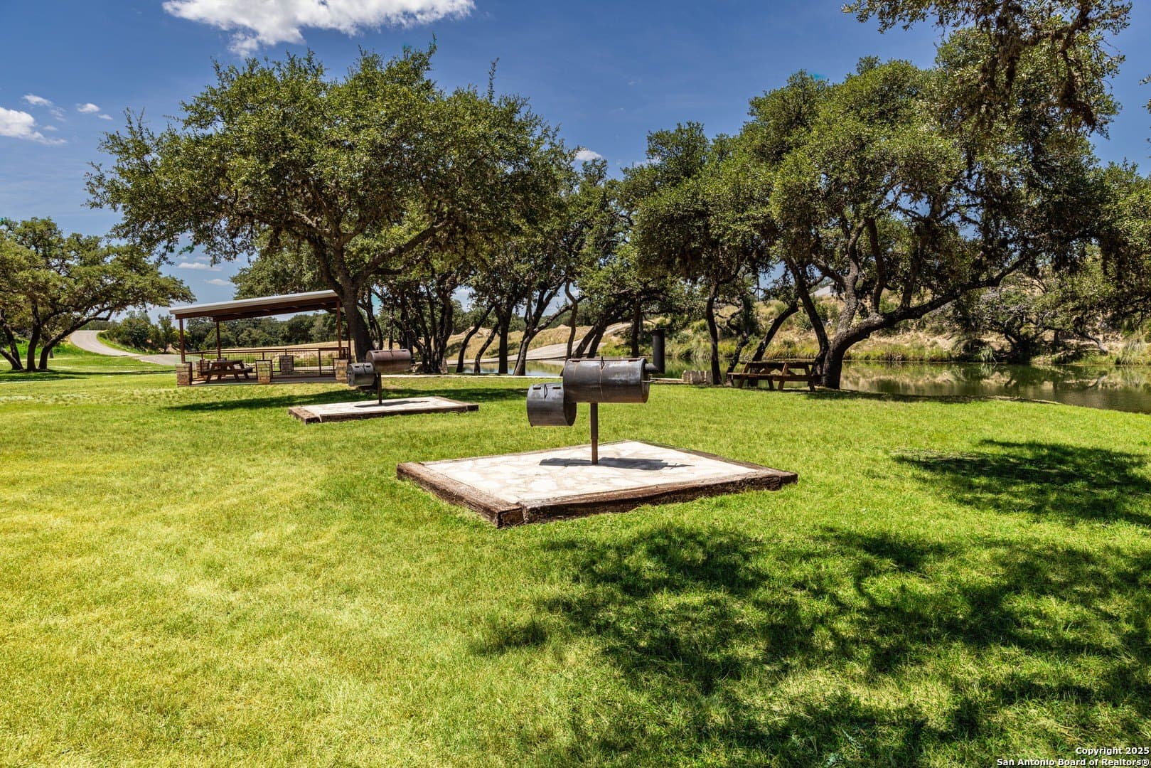 5 acres in Bandera County - photo 34