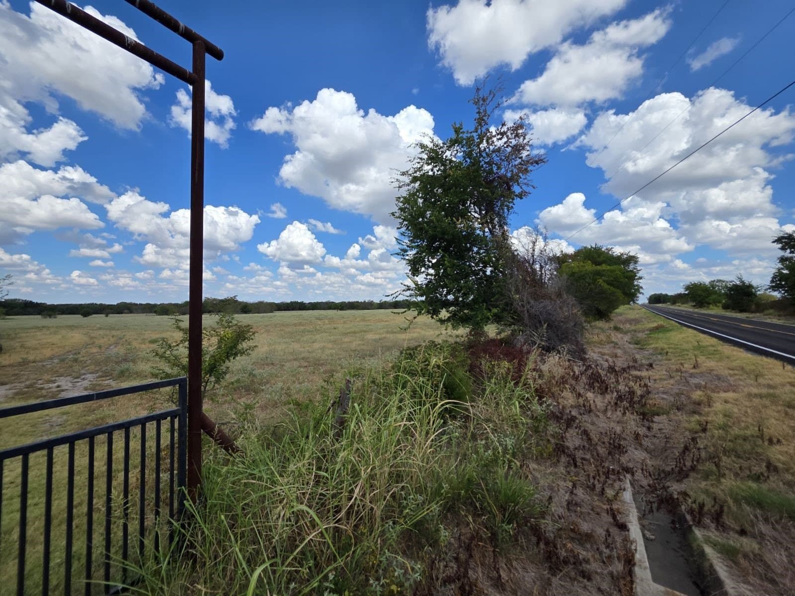 143.3 acres in Hunt County - photo 3