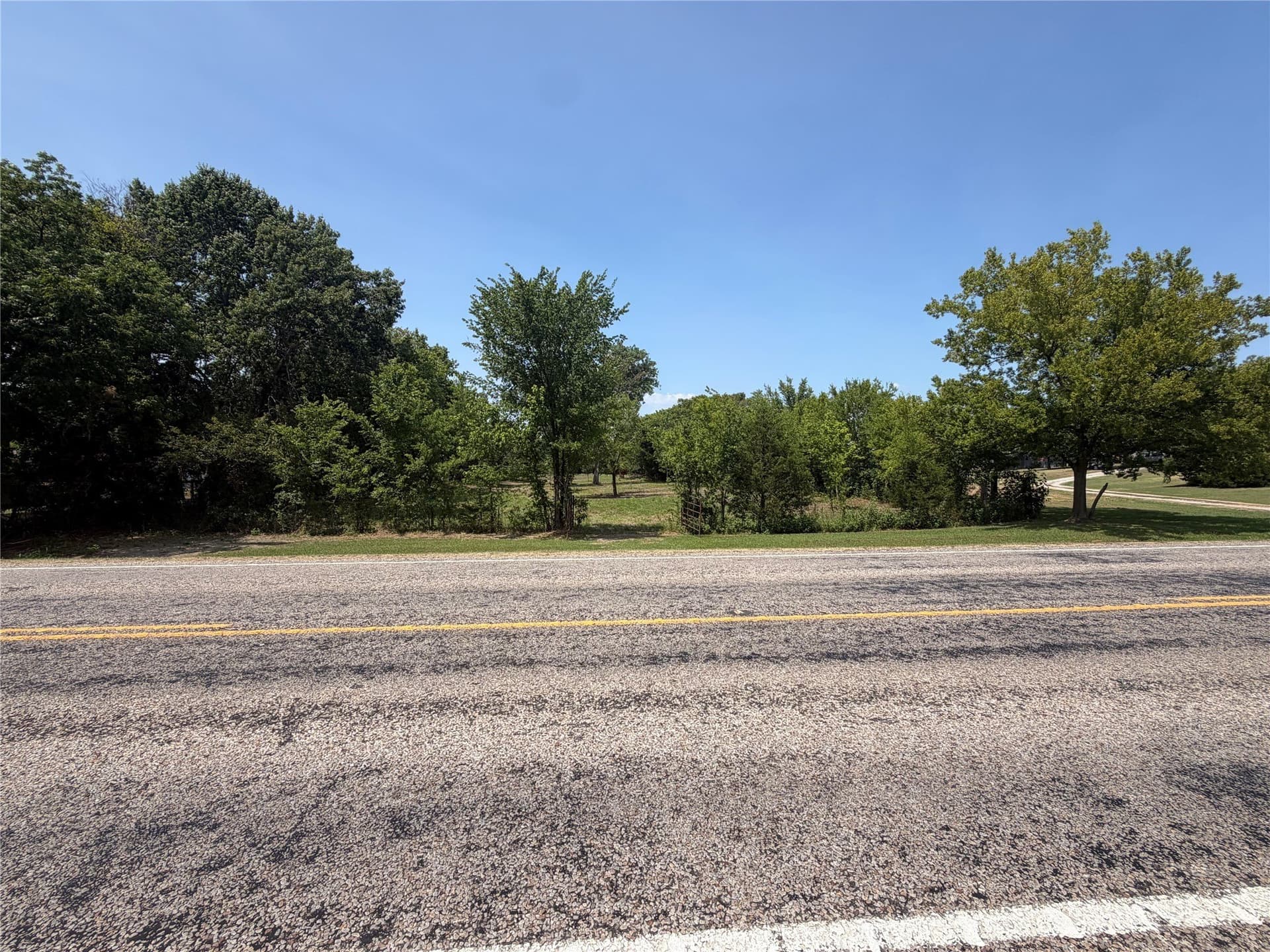1 acres in Grayson County - photo 6
