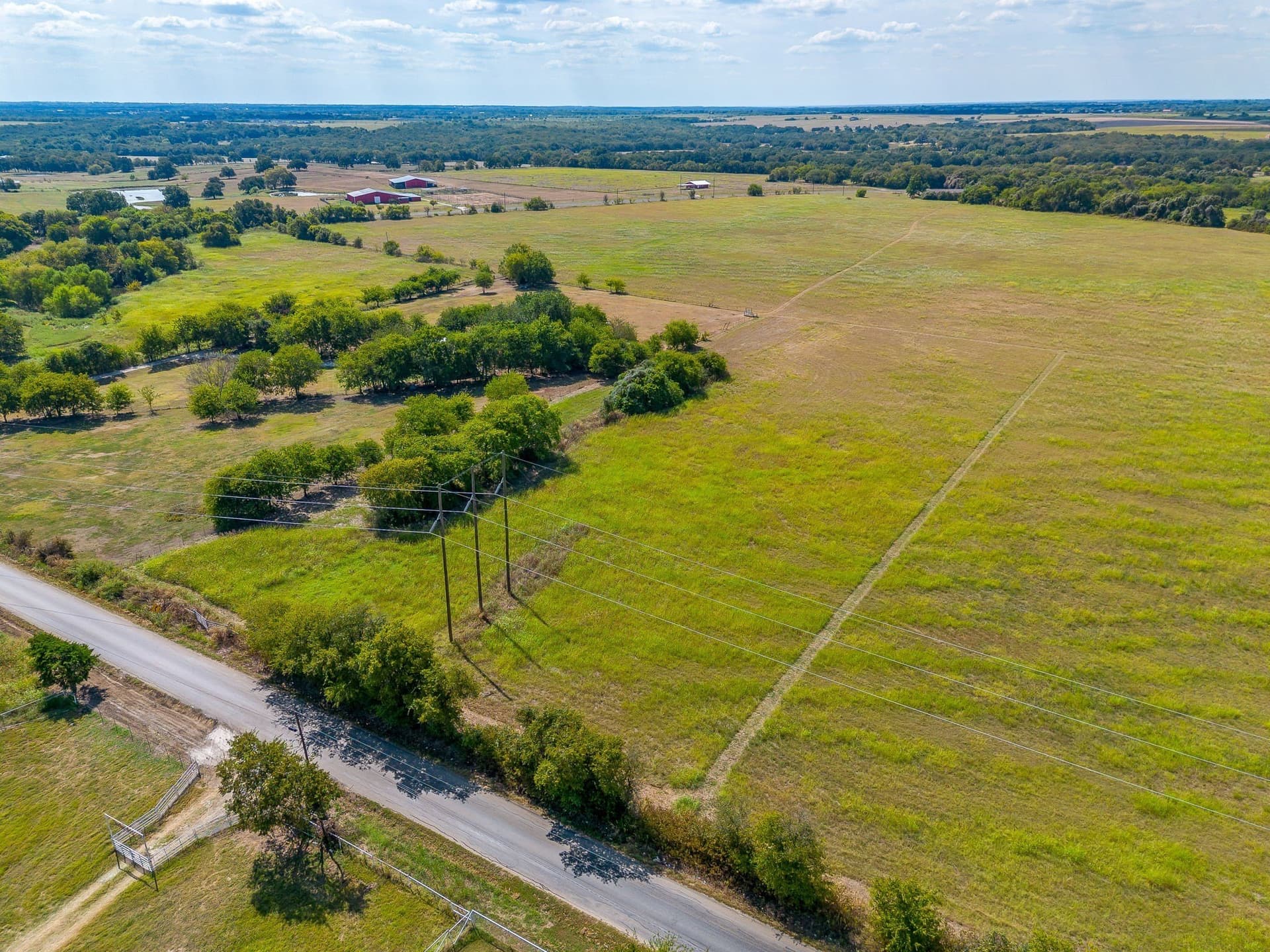 3.39 acres in Johnson County gallery image 3