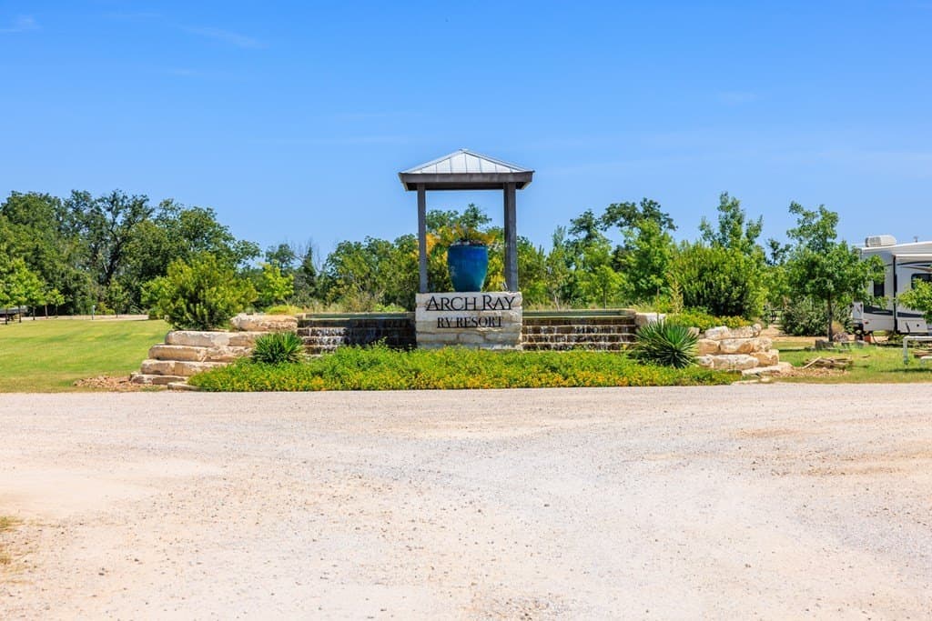 0.09 acres in Gillespie County - photo 11