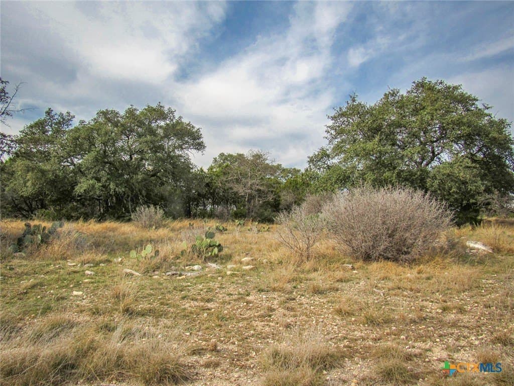 5.94 acres in Burnet County