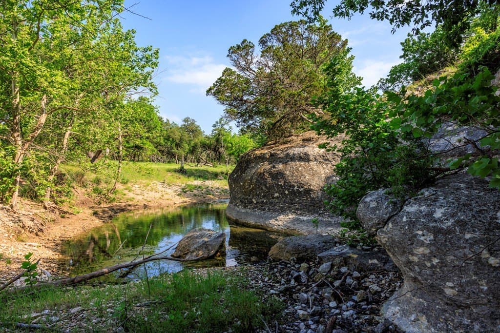 101.63 acres in Kerr County - photo 7