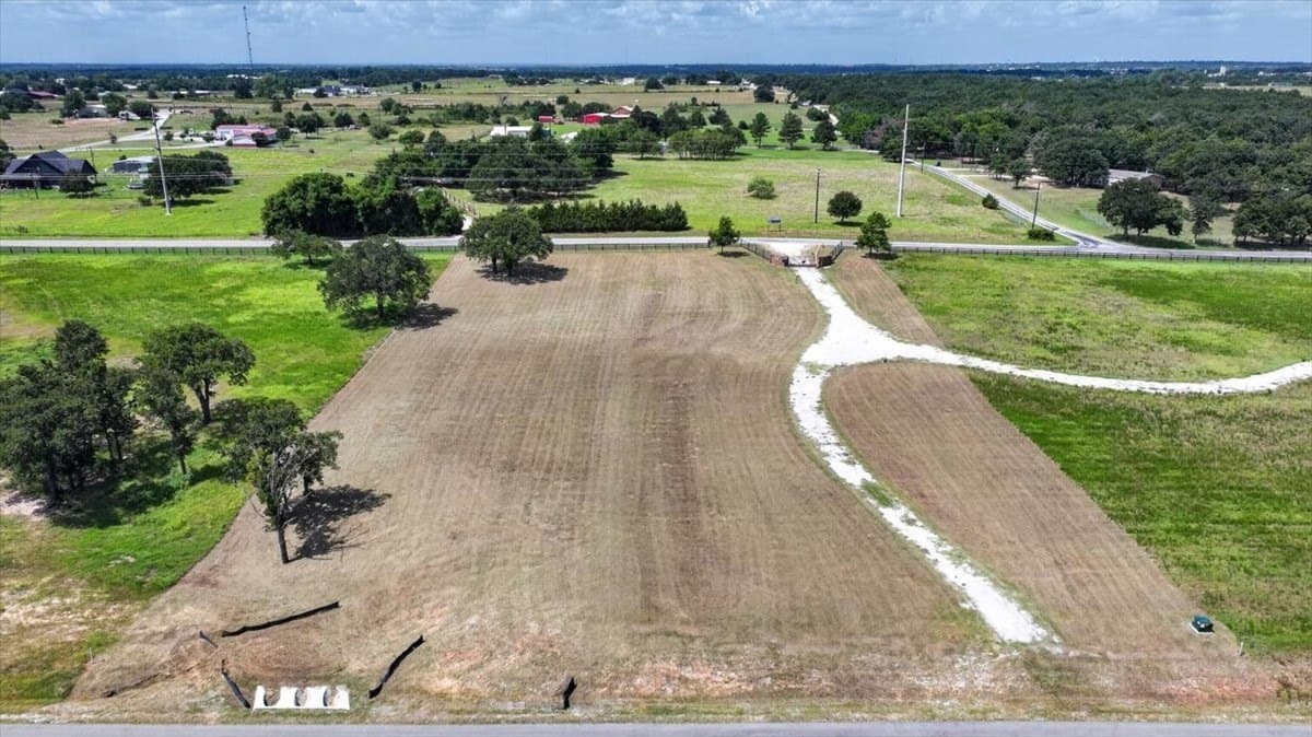 2.08 acres in Montague County - photo 12