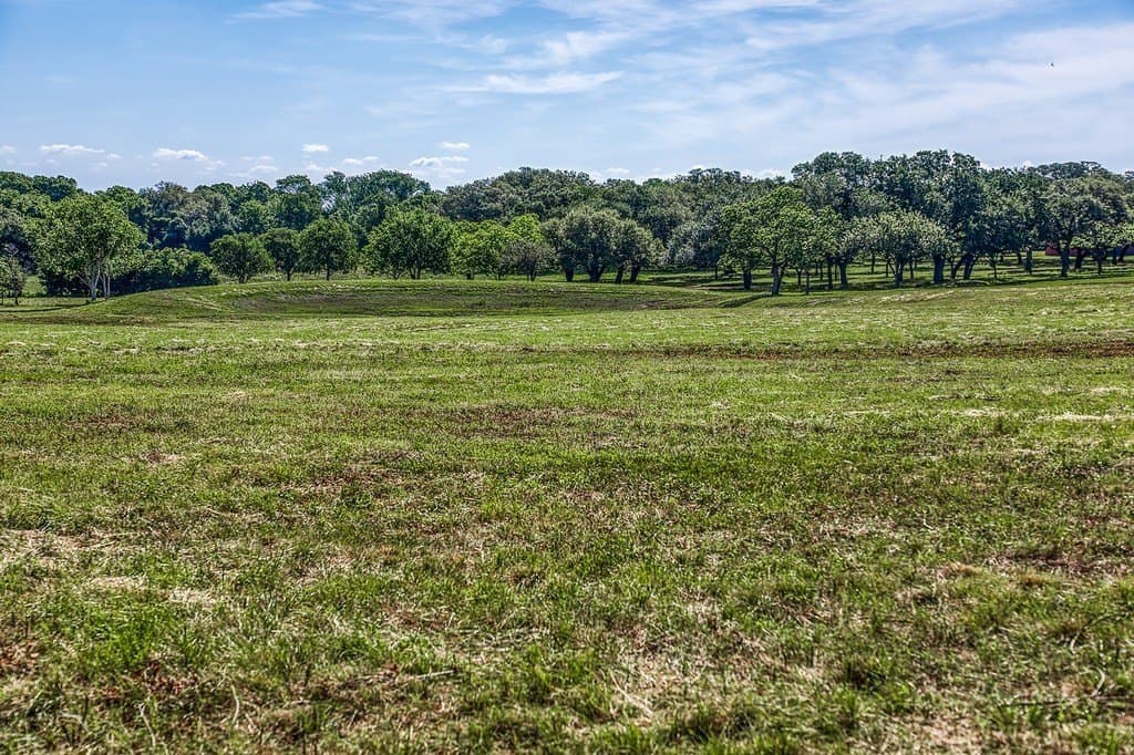 10 acres in Washington County