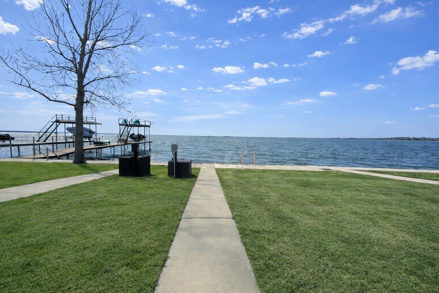 0.1 acres in Navarro County - photo 8