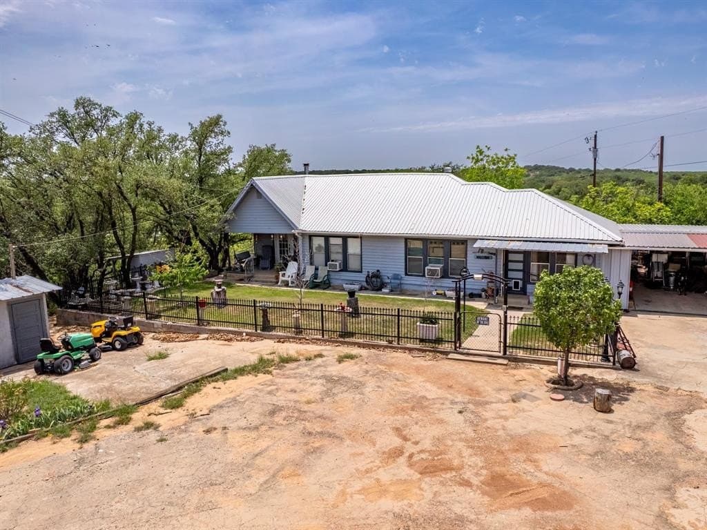 28 acres in Brown County