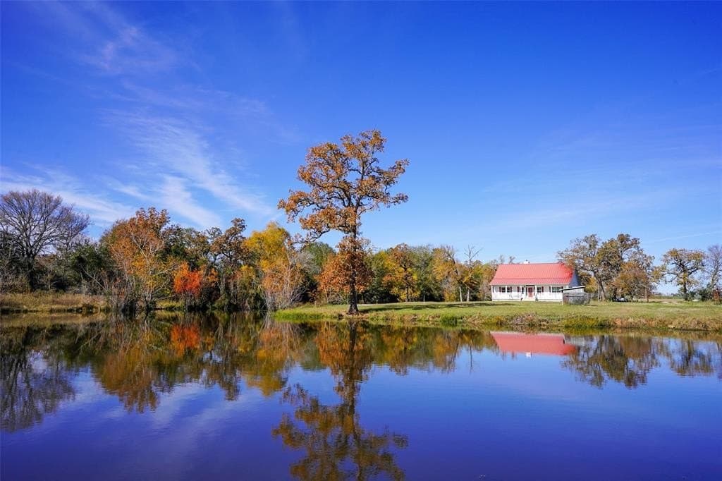 60.72 acres in Grimes County