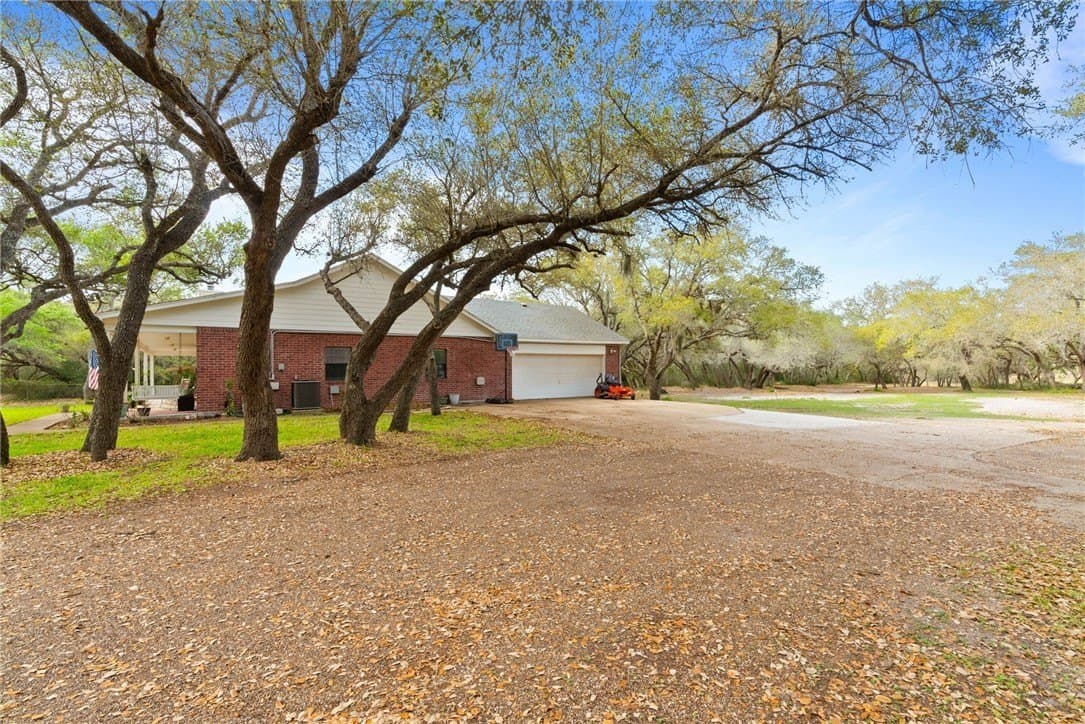 100,000 acres in San Patricio County - photo 22