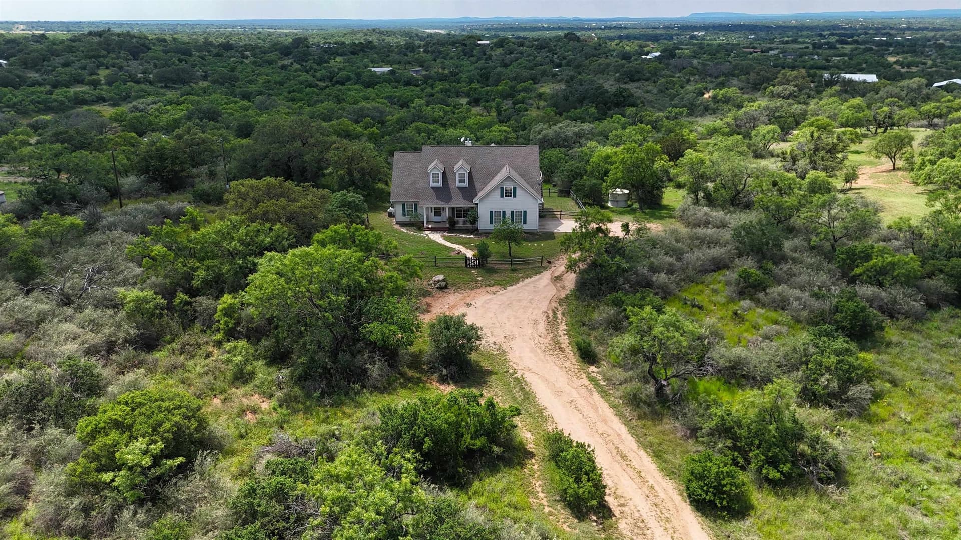 16.5 acres in Llano County gallery image 2