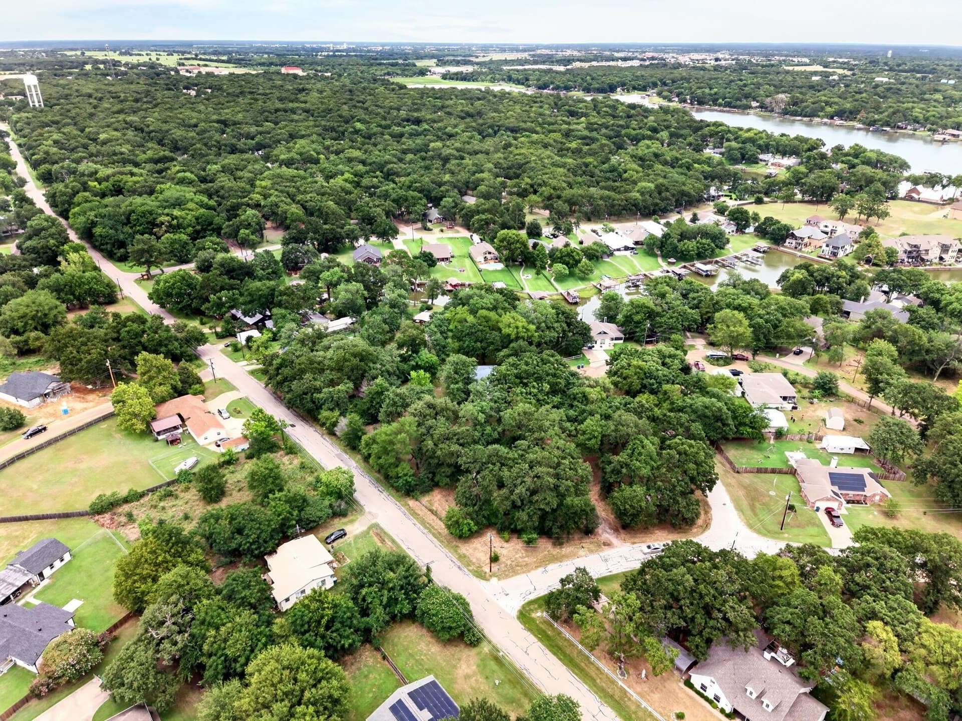 0.2 acres in Henderson County gallery image 2