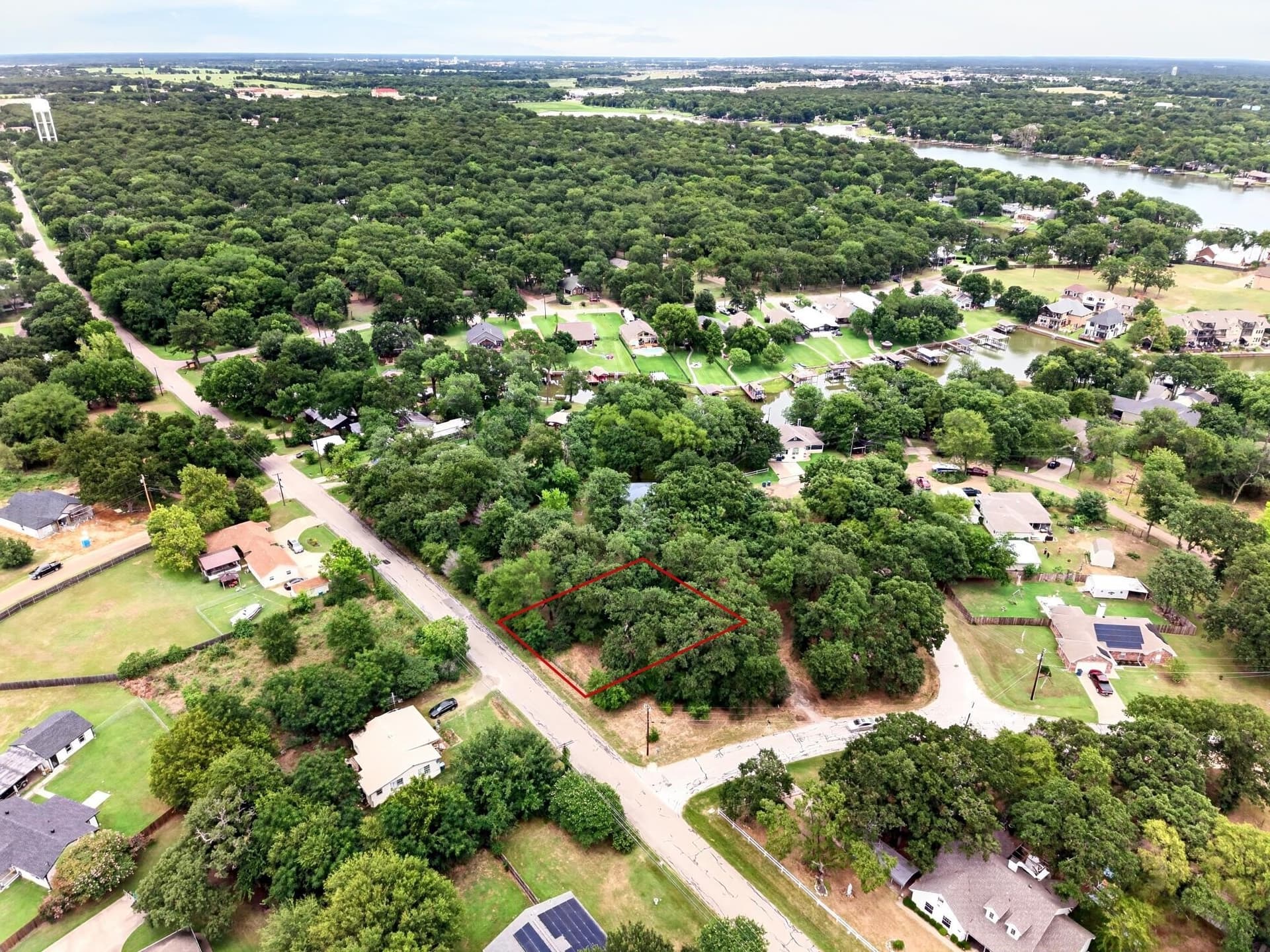 0.2 acres in Henderson County gallery image 4