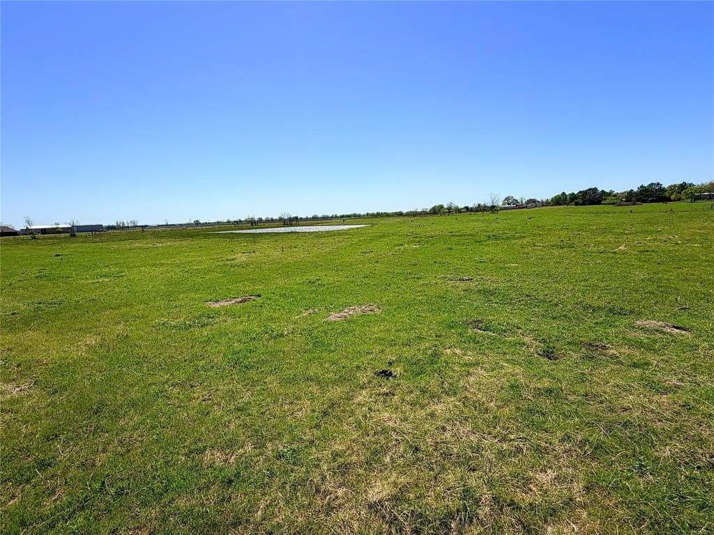 5.85 acres in Dallas County gallery image 3