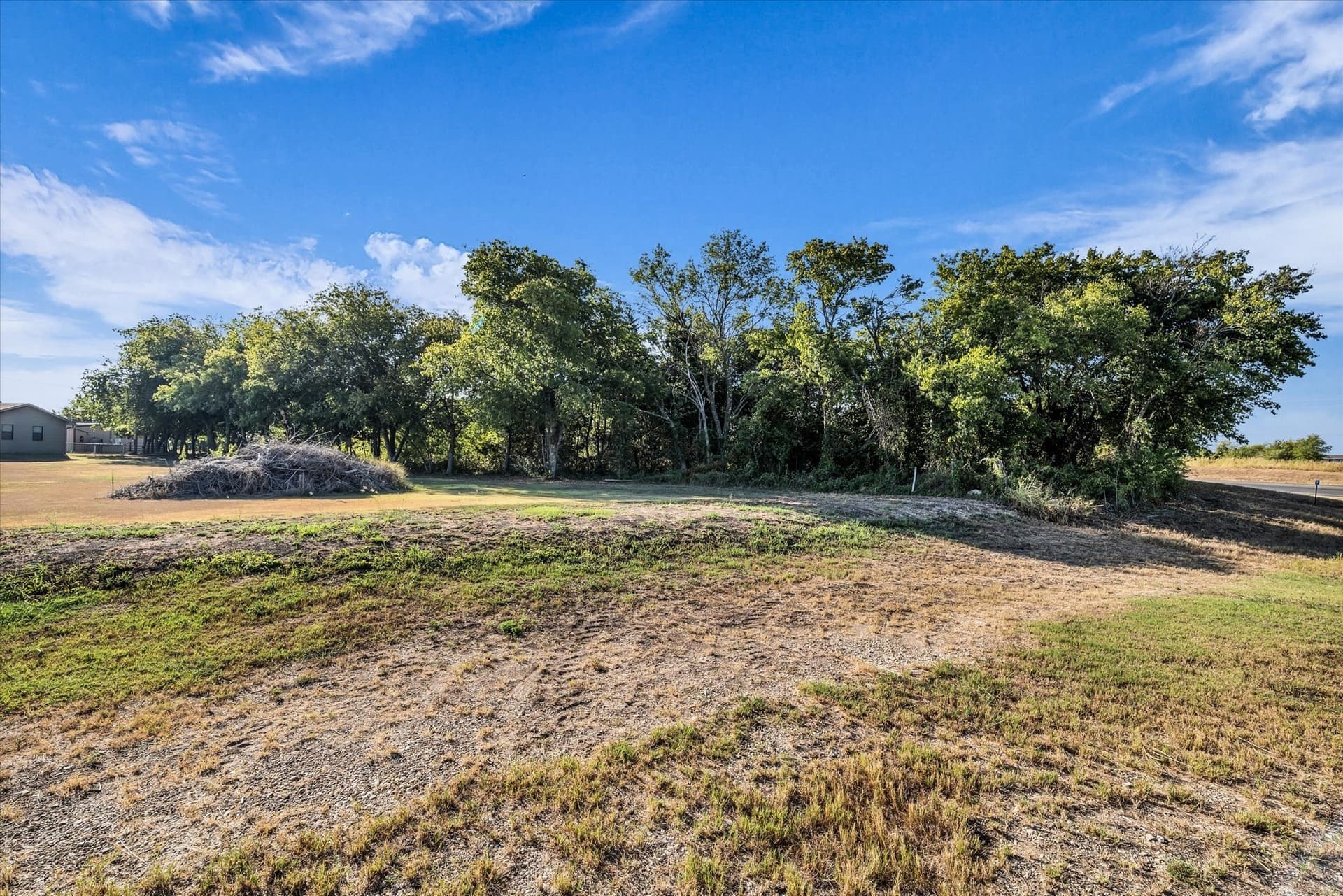 1 acres in McLennan County - photo 8