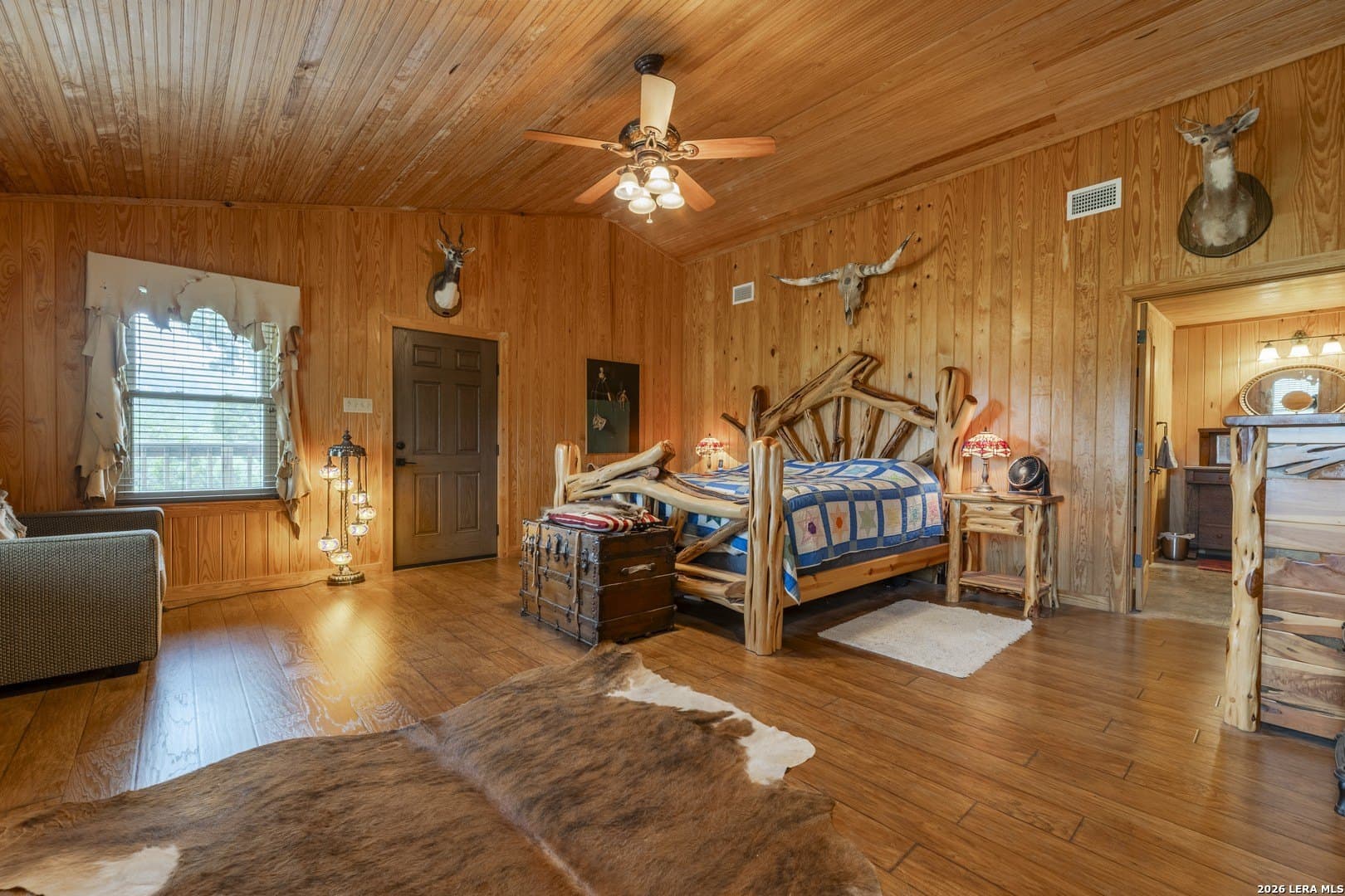 15.28 acres in Bandera County gallery image 3