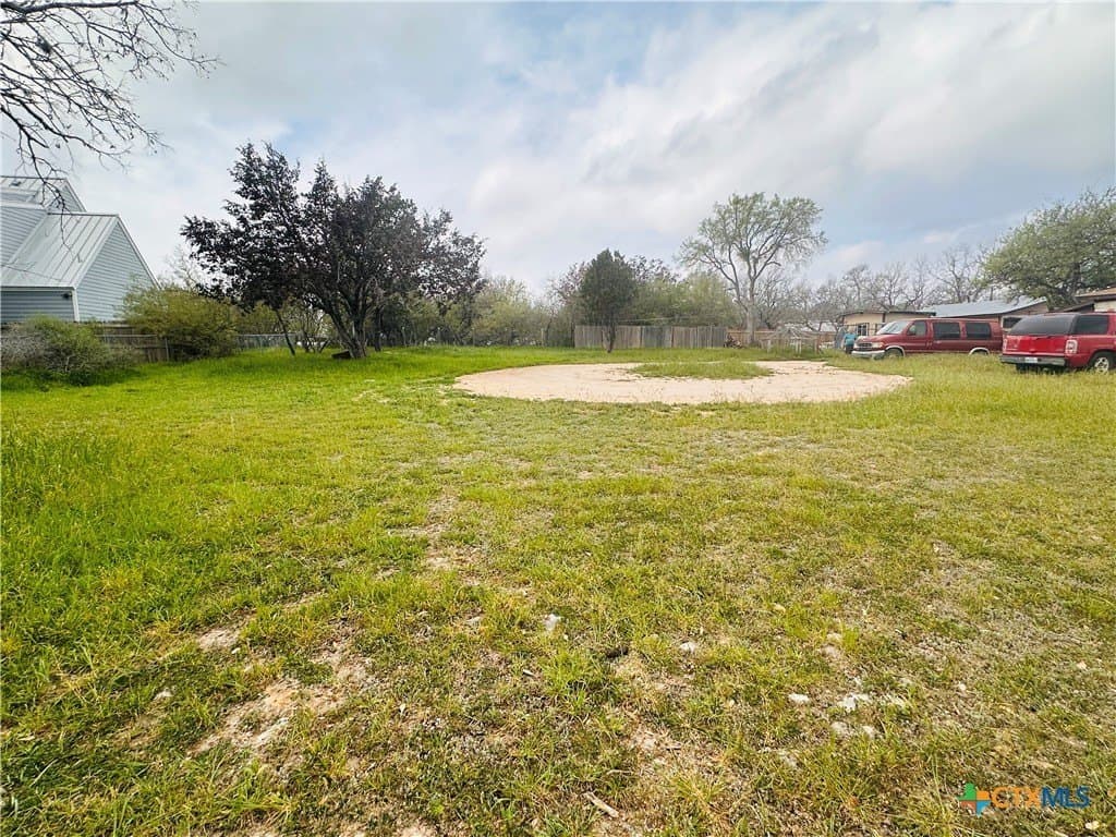 0.24 acres in Comal County gallery image 2