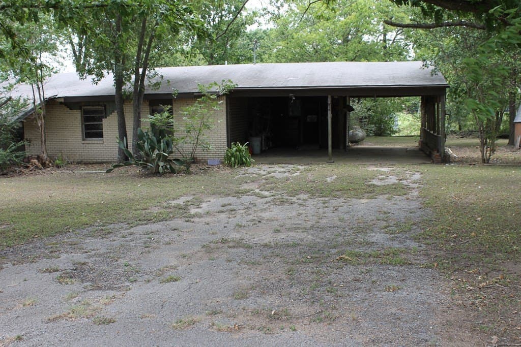 0.58 acres in Henderson County - photo 12