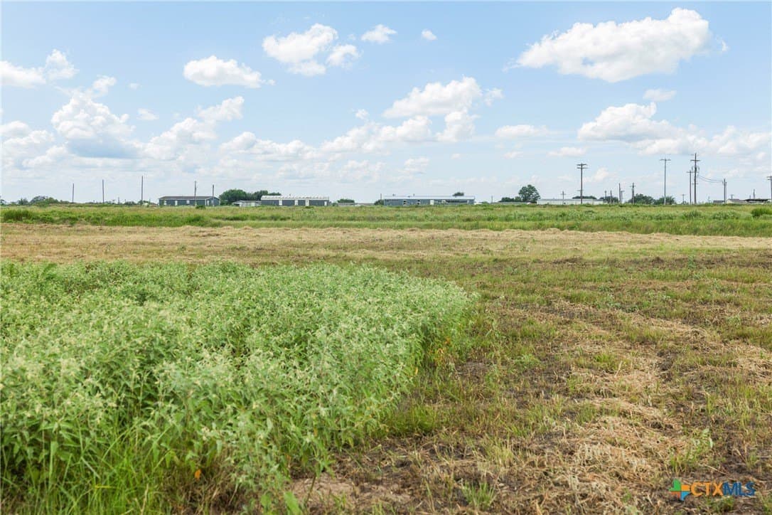 10.69 acres in Bastrop County - photo 20