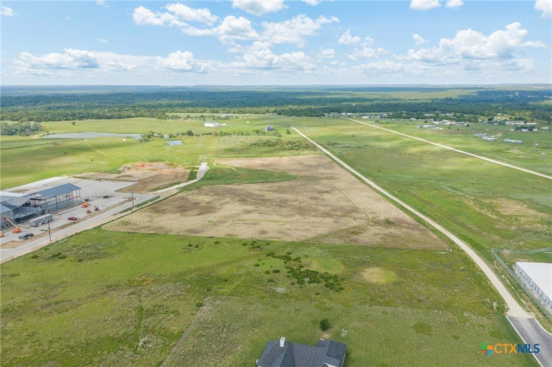 10.69 acres in Bastrop County - photo 5