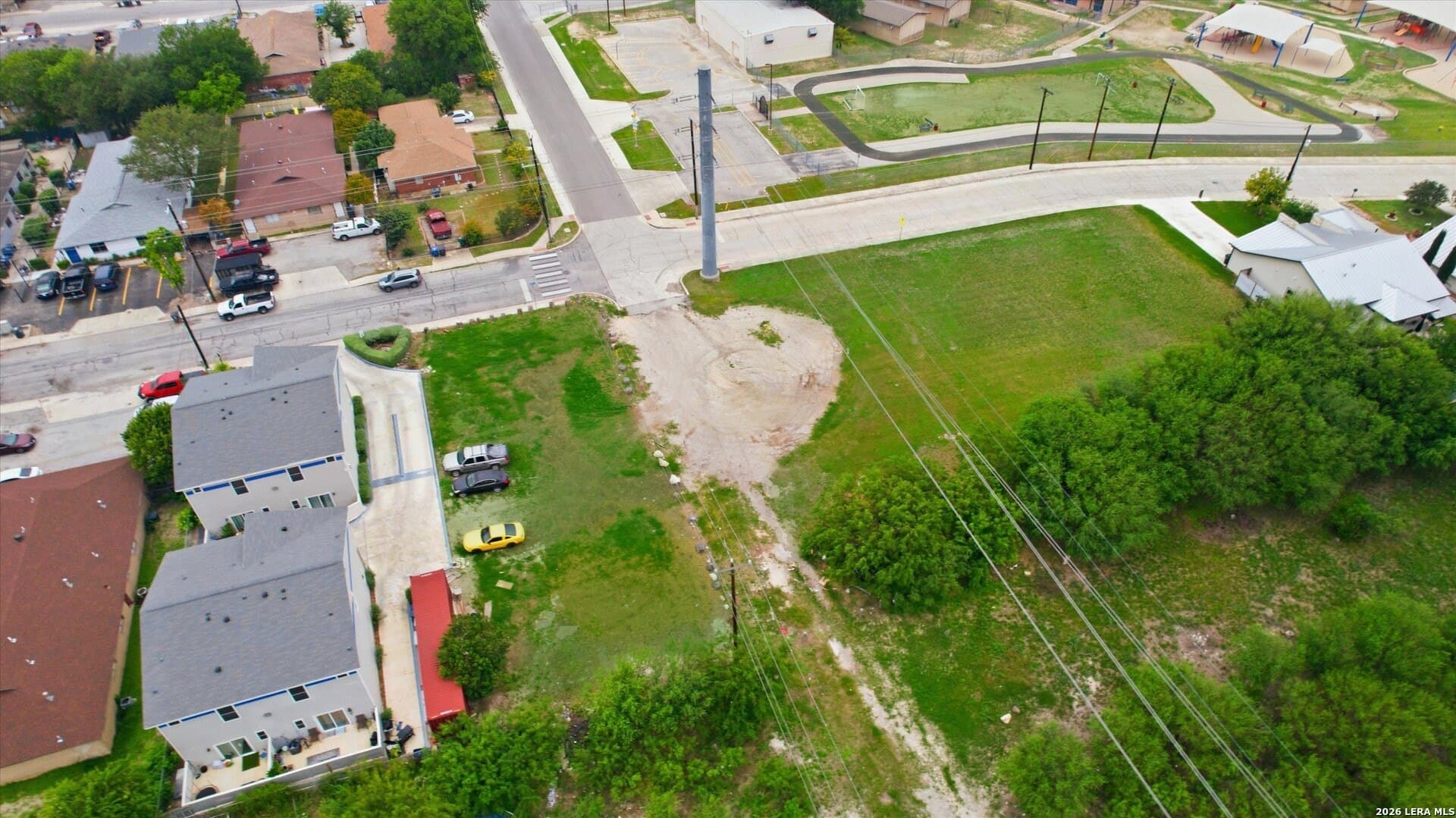 0.4 acres in Bexar County gallery image 3