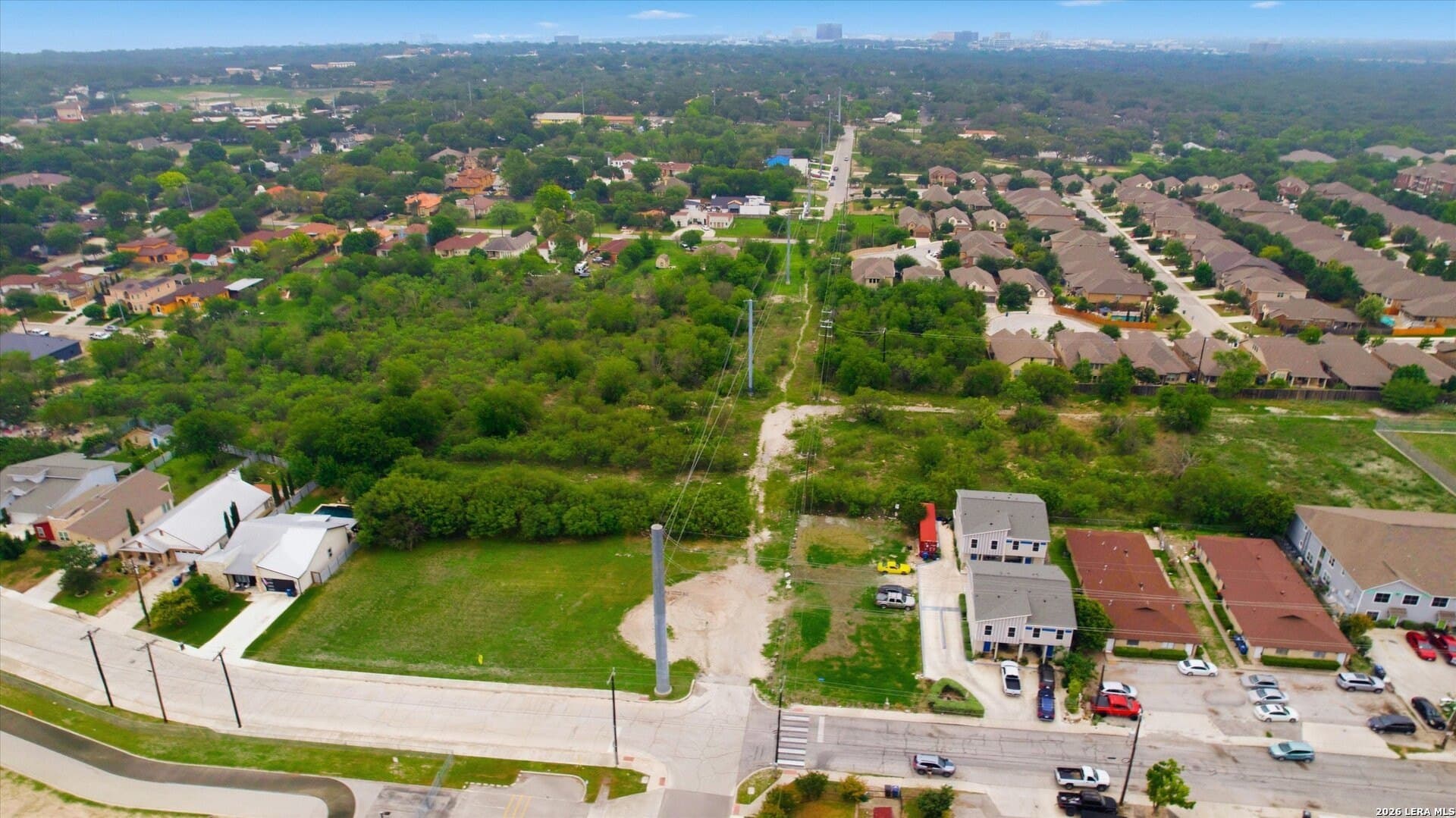 0.4 acres in Bexar County gallery image 4