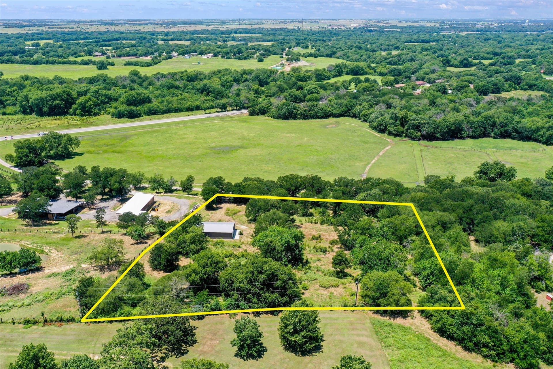 3.11 acres in Cooke County - photo 2