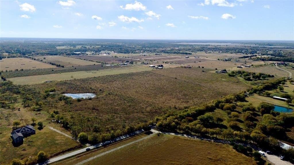 11 acres in Kaufman County gallery image 2