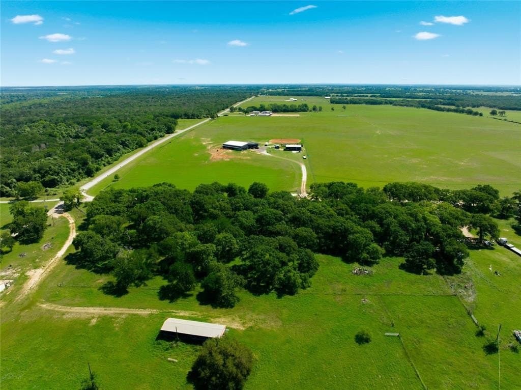 5.07 acres in Hill County