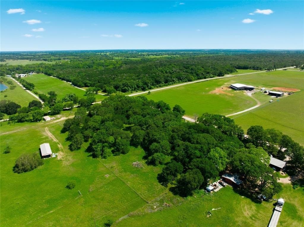 5.07 acres in Hill County gallery image 2