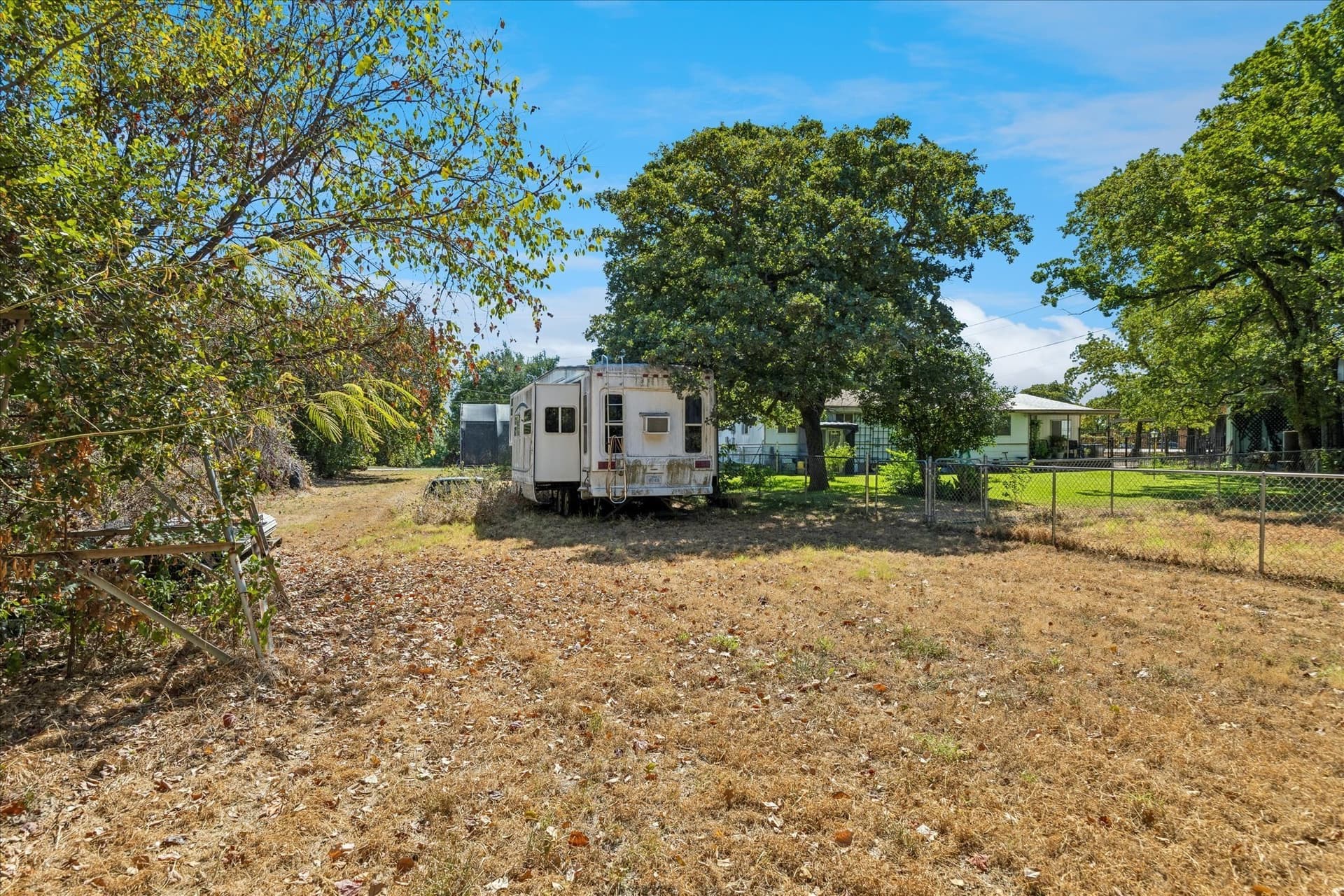1.15 acres in Tarrant County - photo 7