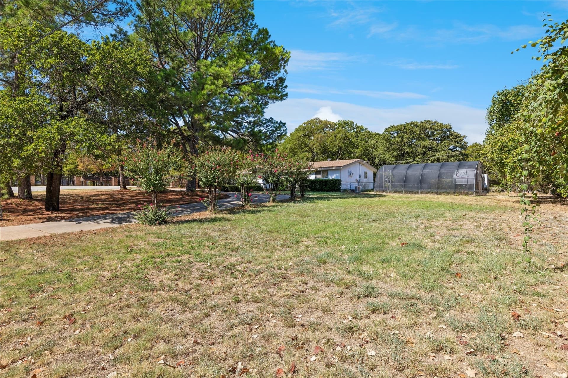 1.15 acres in Tarrant County - photo 6