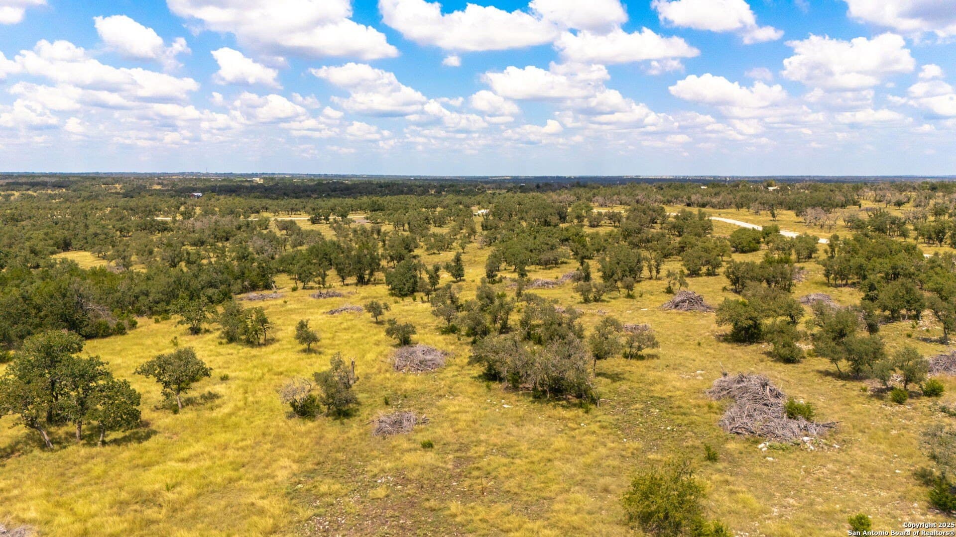 10.08 acres in Gillespie County - photo 11