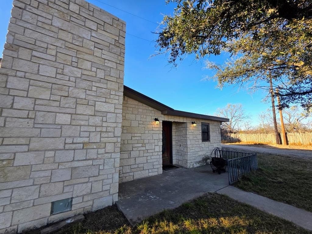 10 acres in Irion County - photo 47