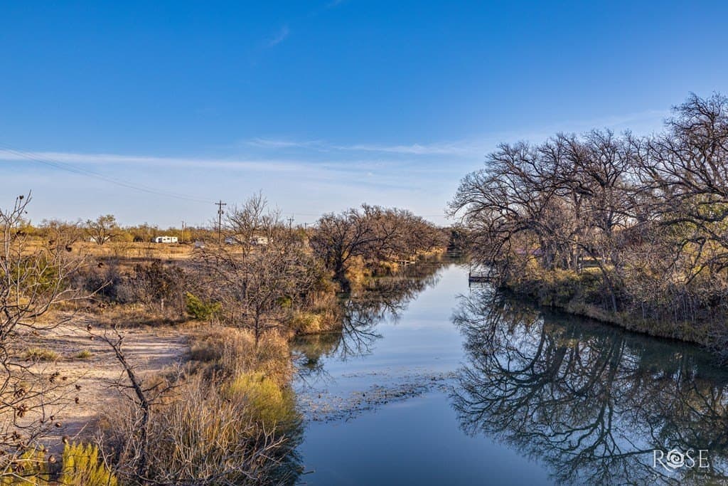 10 acres in Irion County - photo 53
