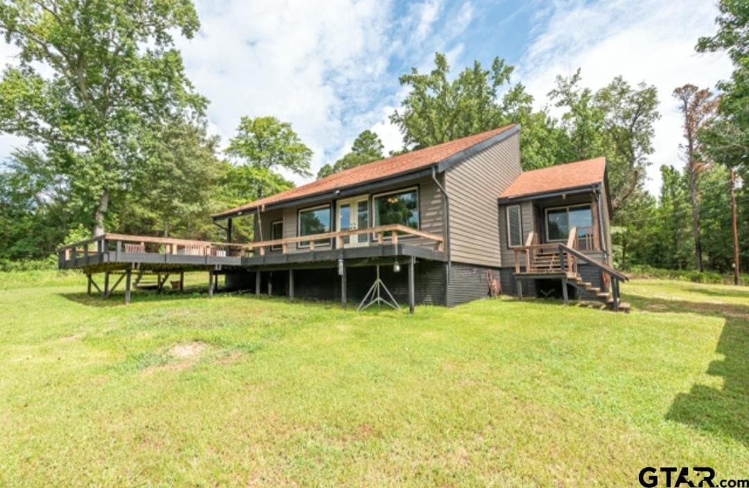 15.02 acres in Smith County