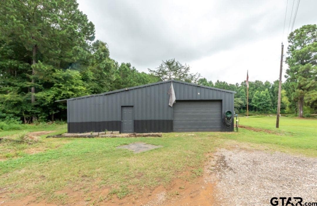 15.02 acres in Smith County - photo 9