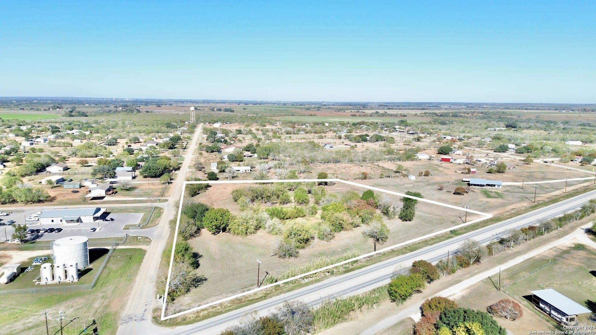 4.88 acres in Atascosa County