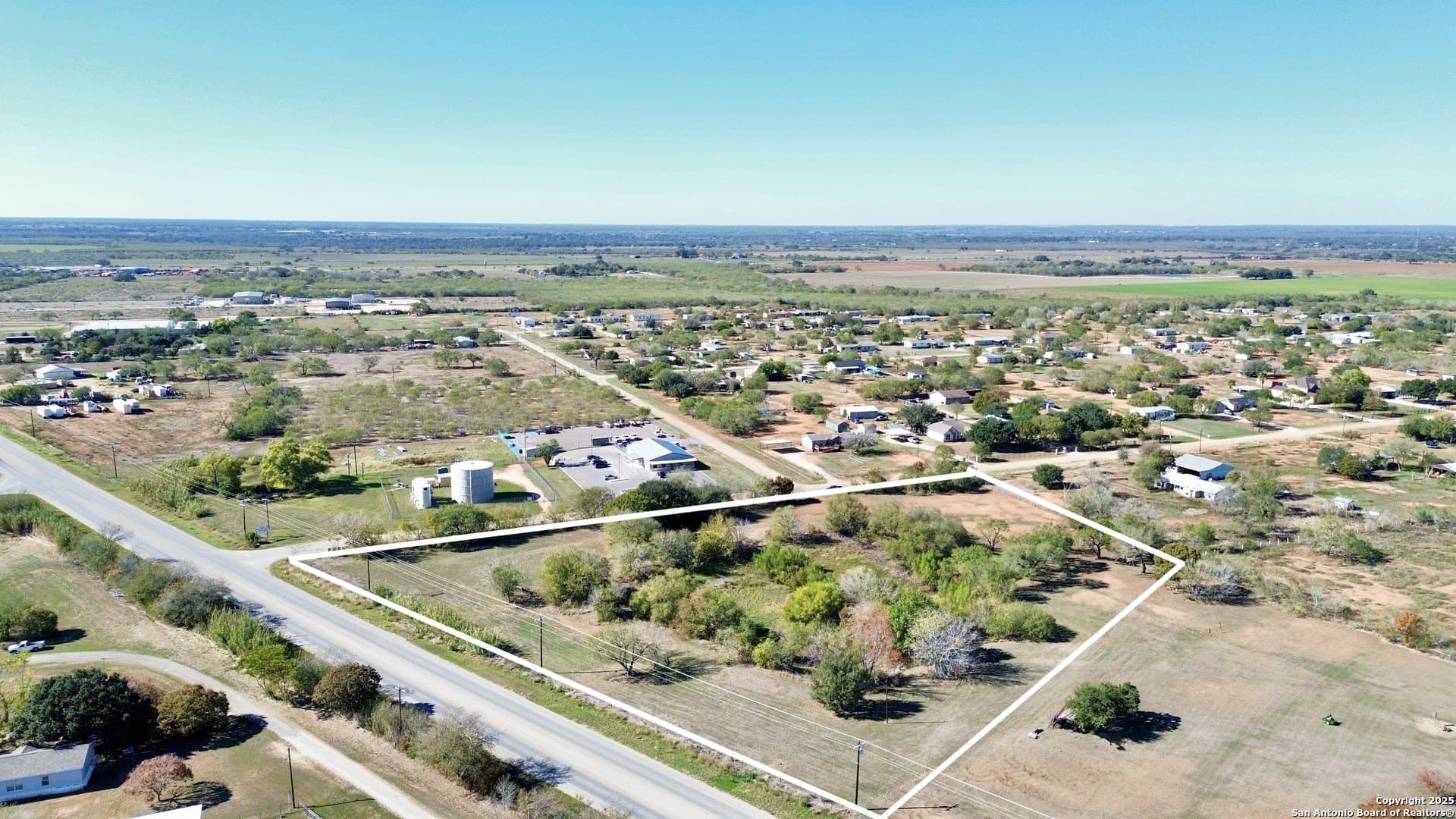 4.88 acres in Atascosa County gallery image 4