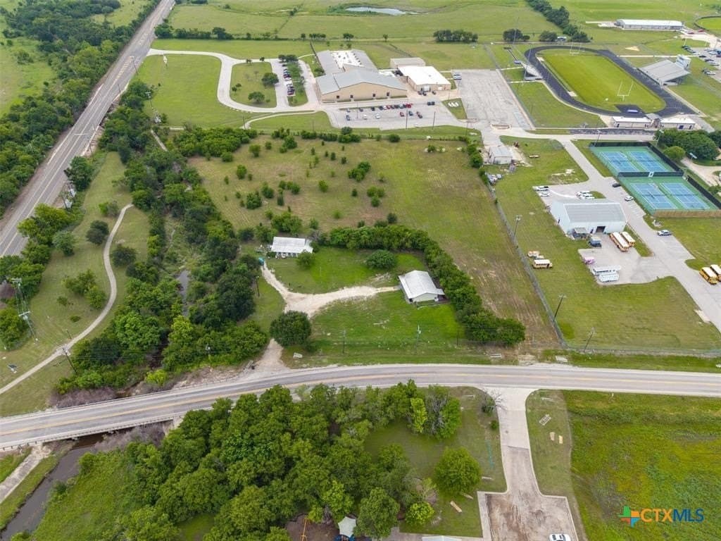 4.57 acres in Williamson County gallery image 2
