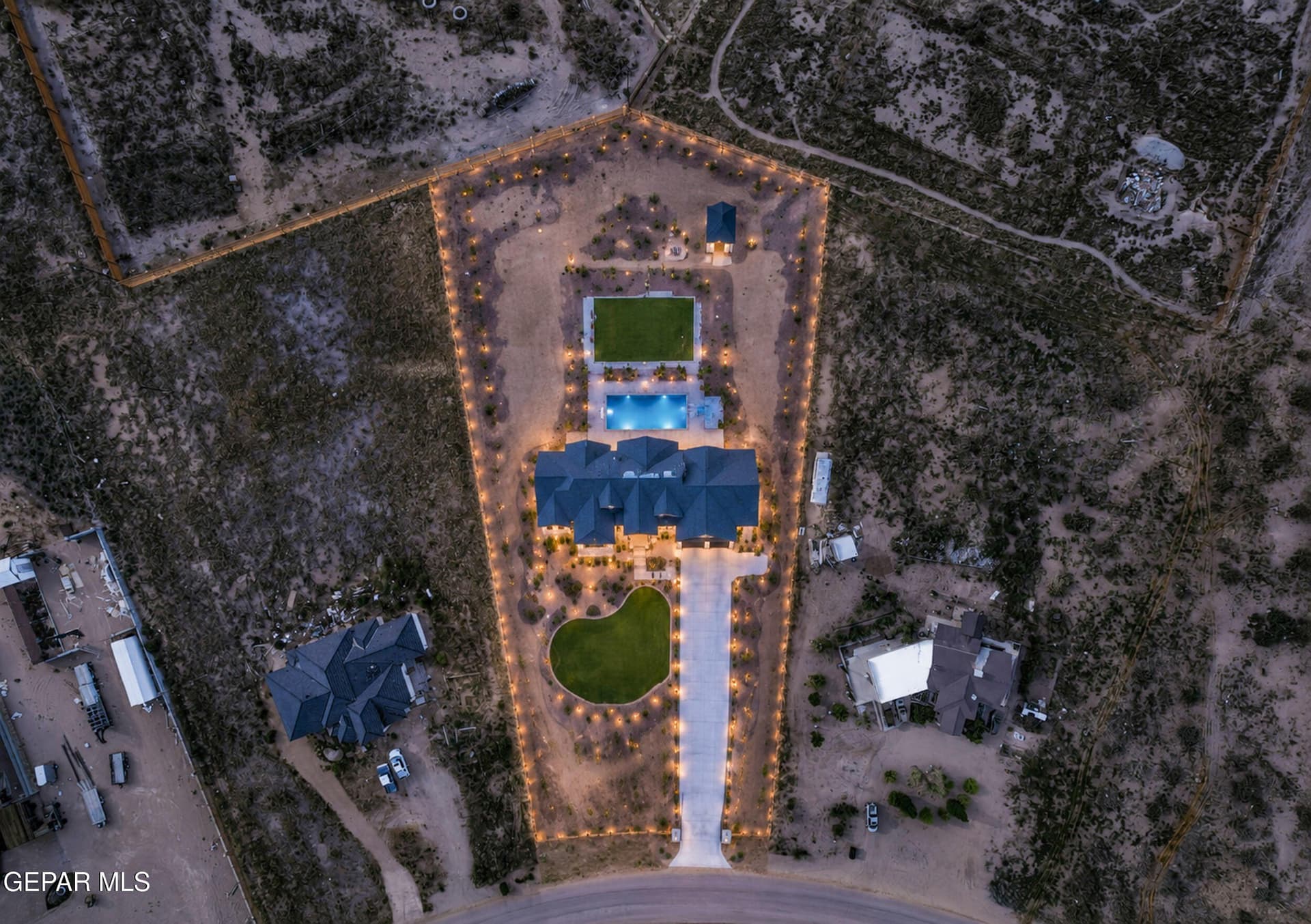 2 acres in El Paso County - photo 4